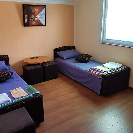 Pansion Basa Ustikolina