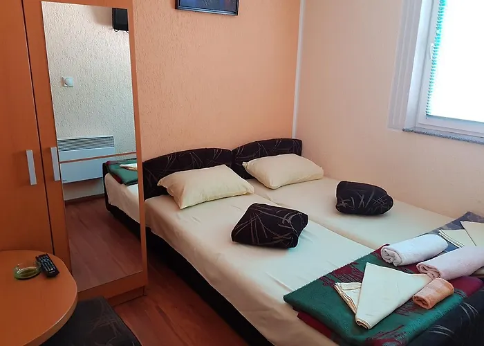 Szálloda Pansion Basa Ustikolina